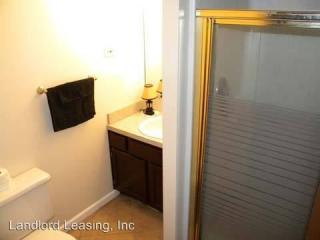 1351 Rolling Meadows Dr, Vermilion OH  44089-3421 exterior