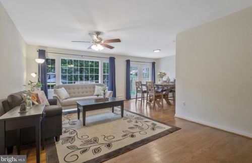 7818 Alberta Ct, Springfield, VA 22152-1960