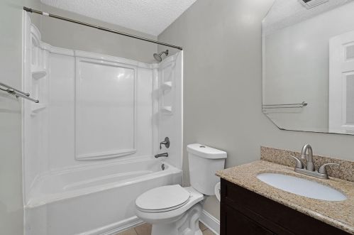 127 Robert Dr, Ladson SC  29456-4893 exterior