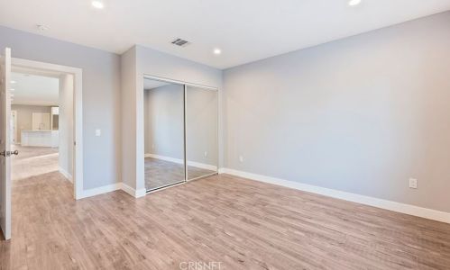 7960 Amestoy Ave, Van Nuys CA  91406-1603 exterior