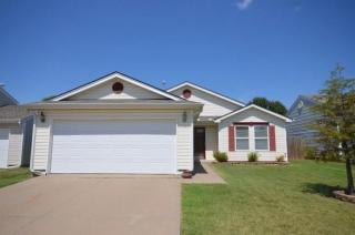513 Dayflower Ln, Norman, OK 73069-9632
