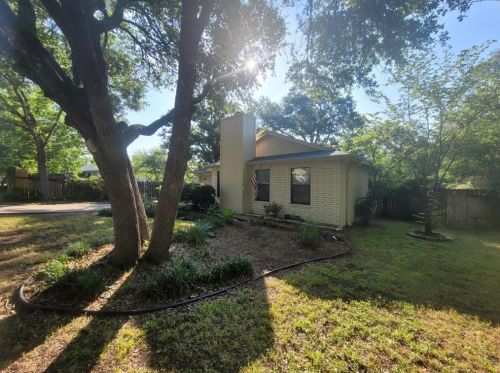 2603 Westwood Main Dr, Bryan TX  77807-2610 exterior