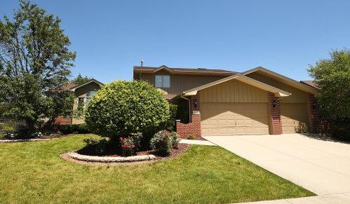 19533 Brookfield Cir, Tinley Park, IL 60487-7088