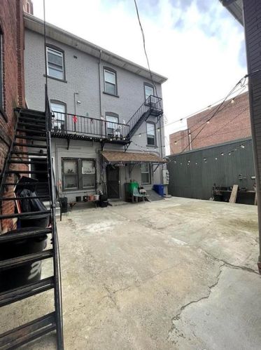 134 8th St, Allentown PA  18101-1218 exterior