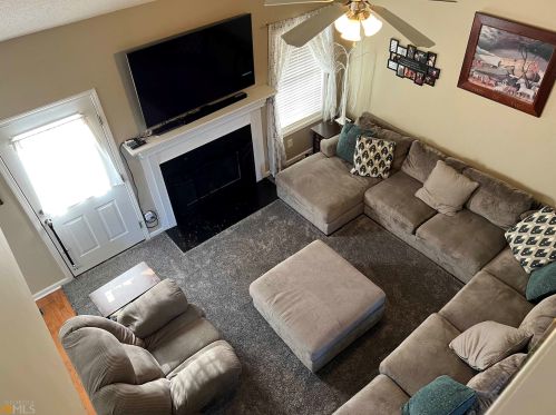 1054 Charles Hart Rd, Colbert, GA 30628-3032