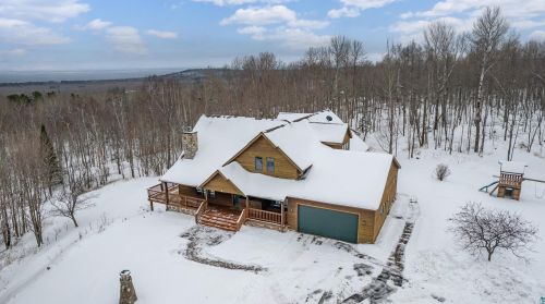 3380 Riley Rd, Duluth, MN 55803-9763