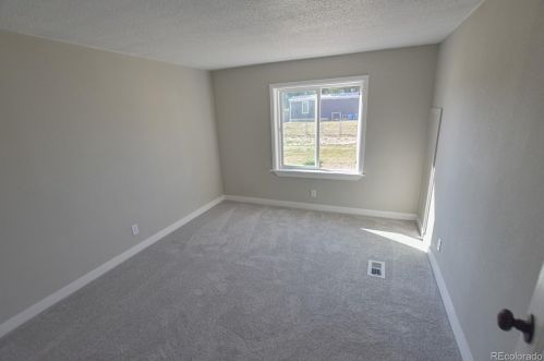 200 Zante, Aurora CO 80603-5706 exterior