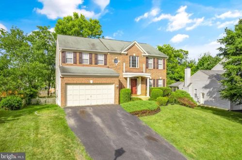 298 Whitehorse Ct, Leesburg, VA 20175-2503