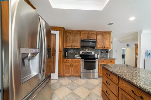 1341 Sussex Way, Concord CA  94521-3418 exterior