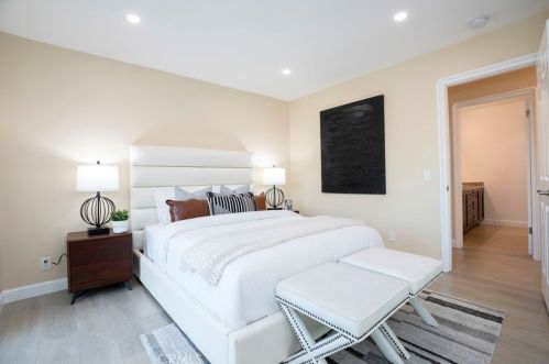 815 Moorside Dr, Glendale CA  91207-1135 exterior