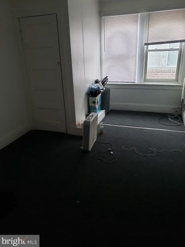 1432 State St, Trenton NJ 08609-2008 exterior