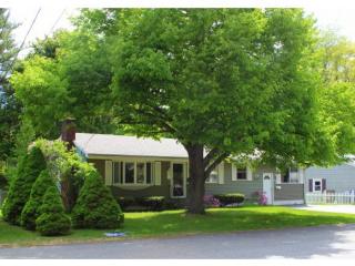 20 Edgewood Rd, Portsmouth, NH 03801-5743