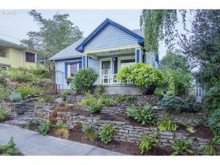 2334 59th Ave, Portland, OR 97213-4008