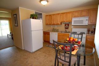 5136 Oaklawn Rd, Baltimore MD  21207-6549 exterior