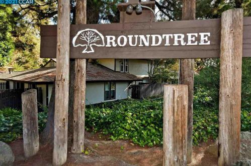 5468 Roundtree Pl, Concord CA  94521-3972 exterior