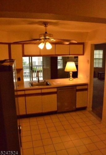 92 Quartz Ln, Paterson NJ  07501-3348 exterior