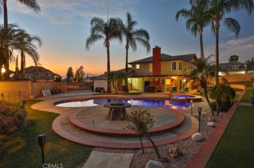 1522 Dab Ct, Walnut, CA 91789-3861