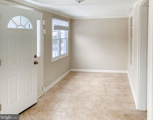 36 Decker Rd, Kinnelon, NJ 07405-1505