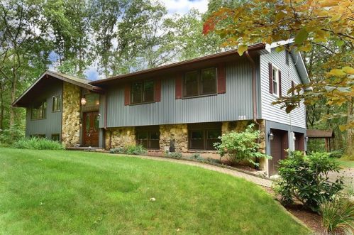 163 Rainbow Trl, Vernon, CT 06066-5920