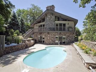 1282 Lake Holiday Dr, Sandwich, IL 60548-9246
