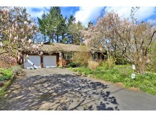 665 Viewmont Dr, Portland, OR 97225-6135