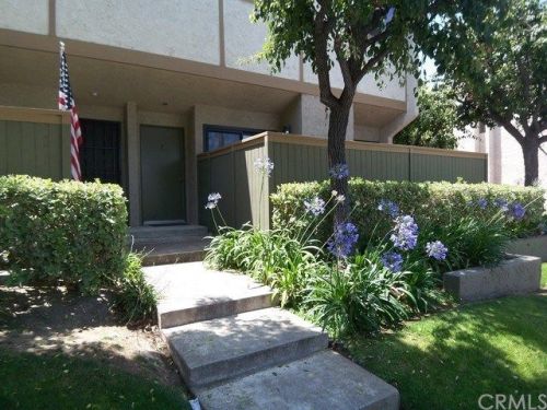 2000 Palmyra Ave, Orange CA  92866-2512 exterior