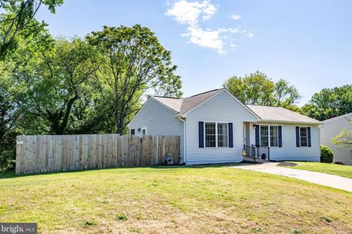 5 Lavelle Dr, Fredericksburg, VA 22407-6515