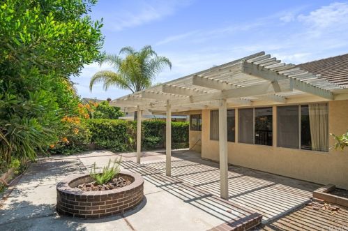 5347 Rural Ridge Cir, Anaheim CA  92807-4632 exterior