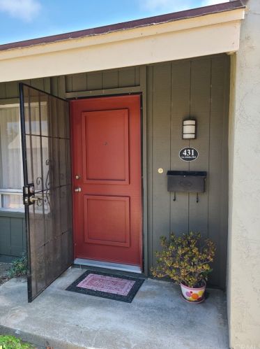 431 Los Arbolitos Blvd, Oceanside, CA 92058-1529