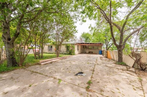 3320 Tex Blvd, Fort Worth TX  76116-4228 exterior