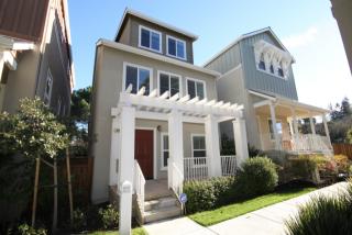 312 Lavender Dr, Mountain View, CA 94041-1383
