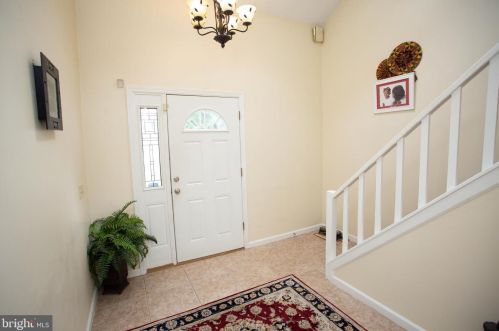 5 Tarragon Dr, Lumberton Township, NJ 08048-4226