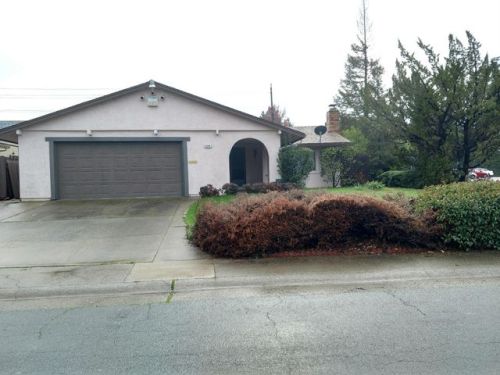 6200 Wedgefield Way, Citrus Heights, CA 95662-3841