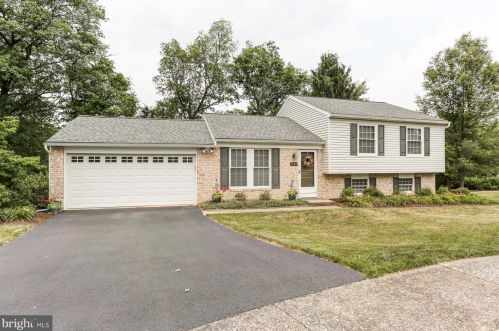4782 Sweetbrier Ter, Harrisburg, PA 17111-3615