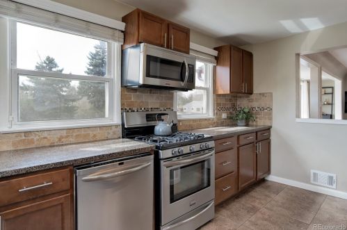 1101 Dartmouth Ave, Englewood CO 80110-1483 exterior