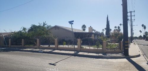 941 Osage Rd, Perris, CA 92570-1855