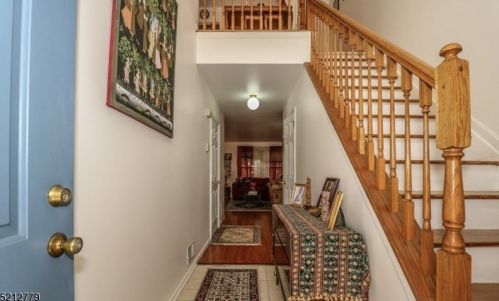 202 Hidden Woods Ct, Piscataway, NJ 08854-3059
