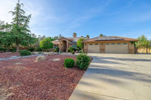 4023 Derby Cir, Lancaster, CA 93536-2449