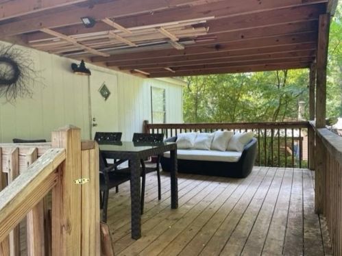 330 Highland Cir, Stockbridge GA  30281-4637 exterior
