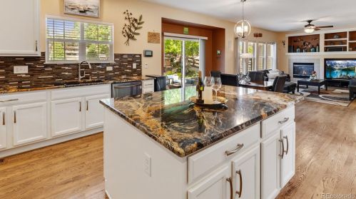 7294 Kellerman Way, Aurora CO 80016-2165 exterior