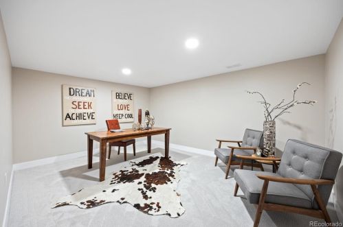 7330 Syracuse Ct, Englewood CO  80112-1749 exterior