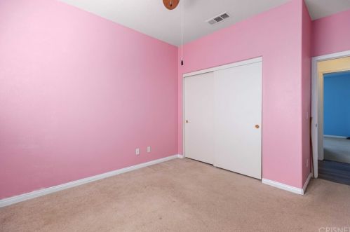 44022 Marbella St, Lancaster CA 93536 exterior