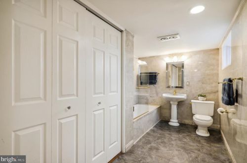 15435 Good Hope Rd, Silver Spring MD 20905-4029 exterior