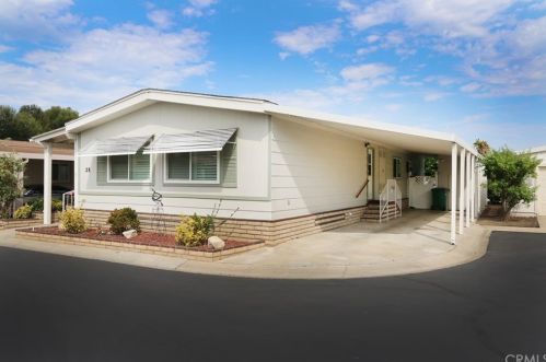 5200 Irvine Blvd, Irvine CA  92620-2013 exterior