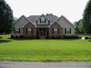 1120 Asher St, Jasper, TN 37347-2543
