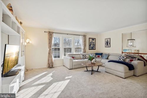 8138 Viola St, Springfield VA  22152-3626 exterior