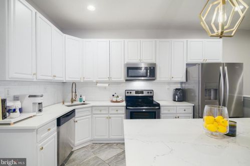 2019 12th St, Philadelphia PA  19122-0011 exterior