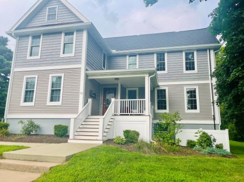 72 Main St, Hartford, CT 06107-1924