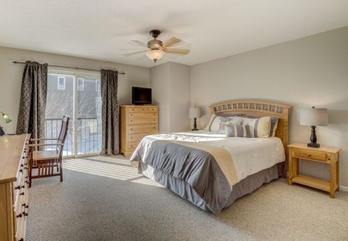 792 Cedar St, Saint Paul MN  55103-2103 exterior