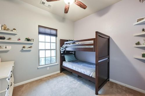 10432 Winding Passage Way, Fort Worth TX  76131-3986 exterior